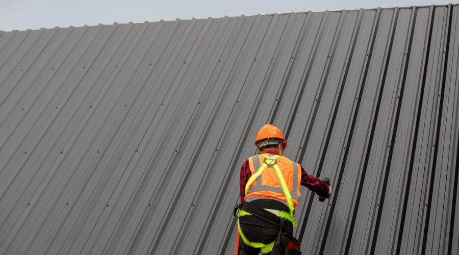 Expert Emergency Roof Repairs services in Hillside, IL